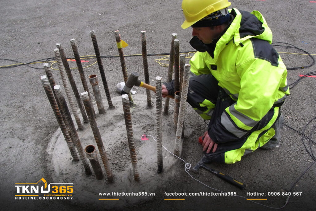Sức chịu tải của cọc khoan nhồi thực tế còn phụ thuộc địa chất, chiều sâu, ma sát thân cọc và chất lượng thi công.