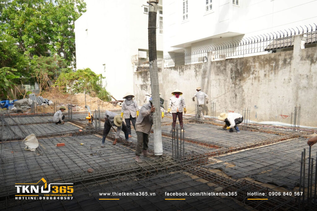 Thời gian thi công móng nhà 4 tầng dao động từ 20 – 40 ngày. Thời gian thi công móng nhà 4 tầng dao động từ 20 – 40 ngày.