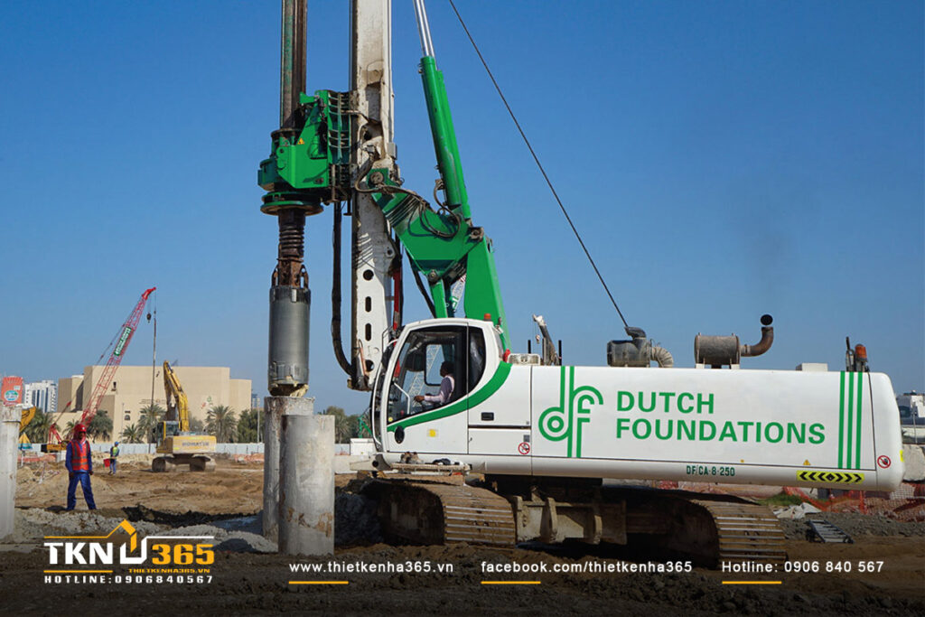 Ở khu vực đất yếu, có mực nước ngầm hoặc gần sông hồ thì ống vách là giải pháp bắt buộc để giữ thành vách lỗ khoan ổn định và an toàn.