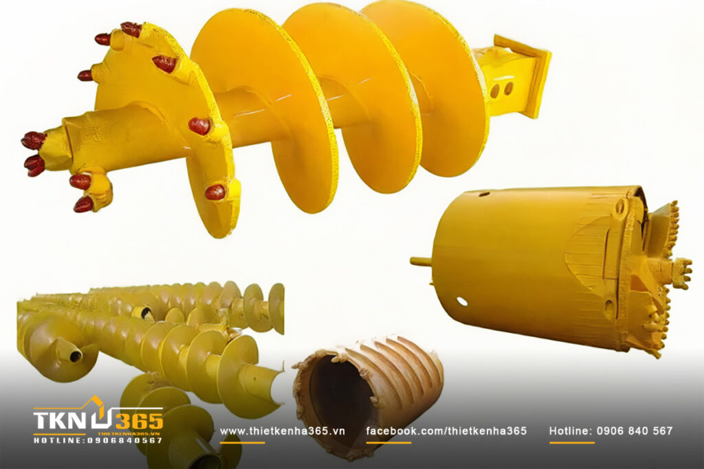 Mũi khoan là chi tiết chịu lực lớn nhất nên chất lượng và hình dạng mũi khoan ảnh hưởng trực tiếp đến hiệu quả đào lỗ.