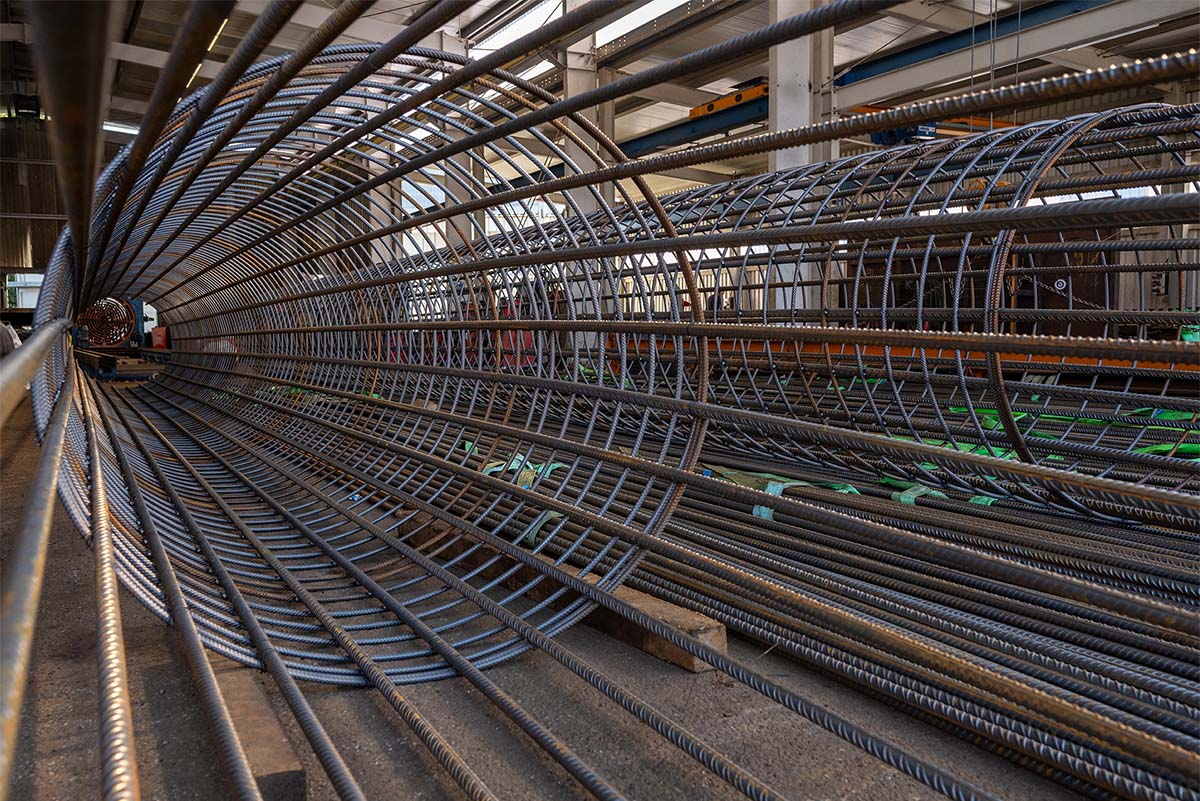 Cốt thép dọc là thanh thép chịu lực chính, giúp cọc có khả năng chống nén, uốn và giữ ổn định.